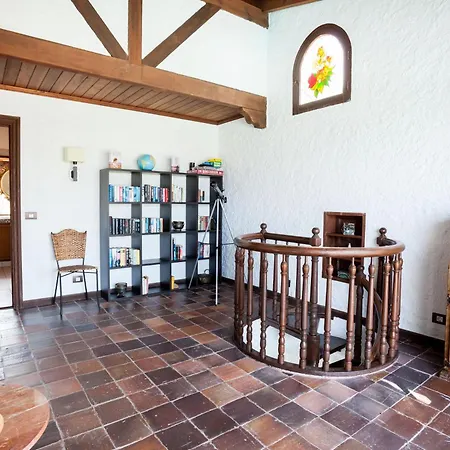 Casa Rocas