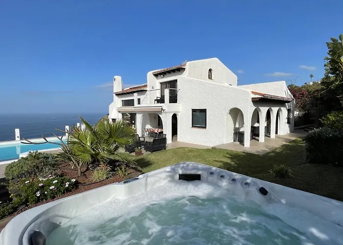 Casa Rocas *