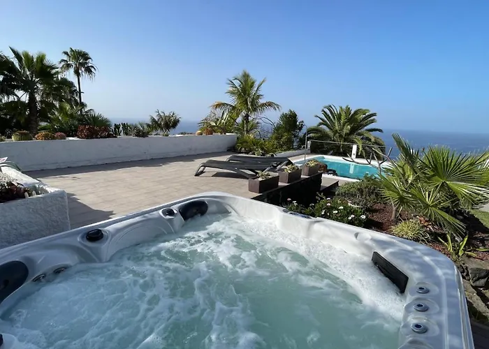 Casa Rocas Villa *